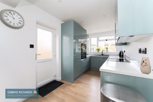 Kitchen- click for photo gallery